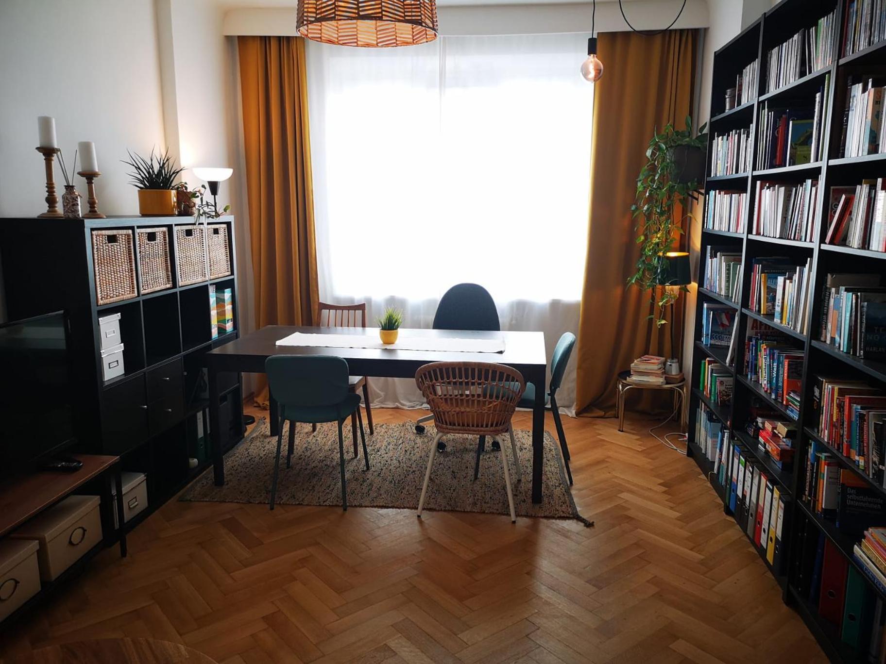 Lovely Apartment In Historic Center Wien Eksteriør billede
